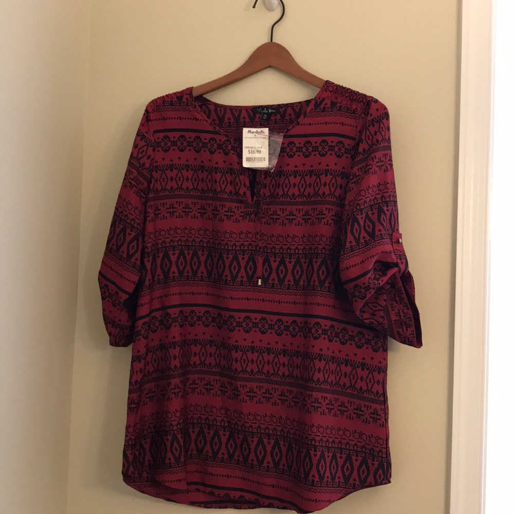 NWT XL Peasant top Black/dark red Tie up sleeve